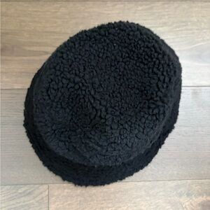 Black Sherpa Bucket Hat